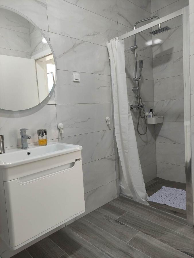 אוסילק Apartman Waldy מראה חיצוני תמונה